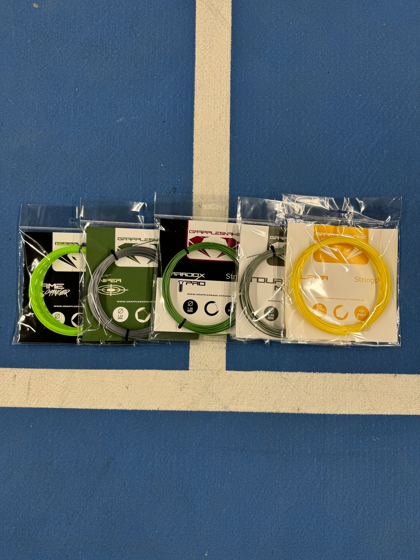A Grapplesnake starter tennisstring set