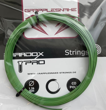 A Grapplesnake Paradox Pro tennisstring set