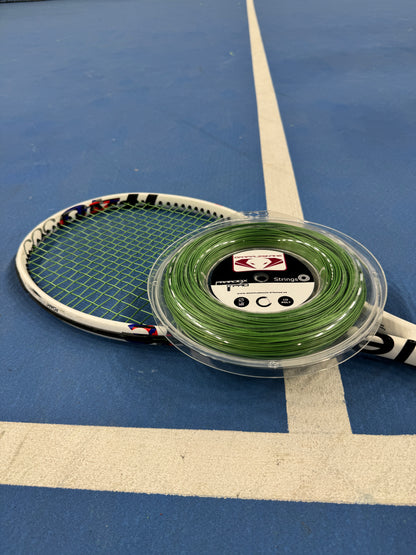 A Grapplesnake Paradox Pro tennisstring reel