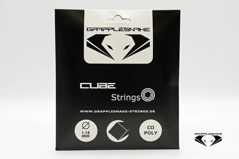 A Grapplesnake Cube tennisstring set